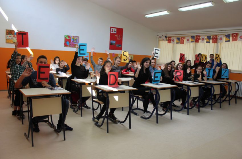  Kasabanın tek okulunda Bosnalı öğrencilerin tercihi Türkçe