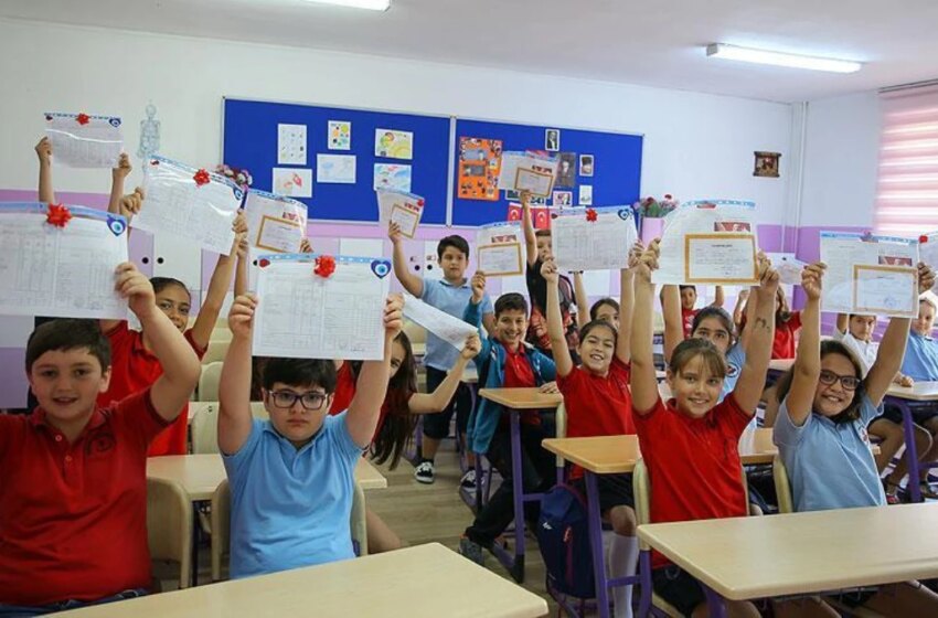  MEB’den öğrencilere karne hediyesi